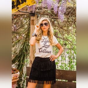 Bandit Brand Ladies Love Outlaws White tee Black Graphic size Large